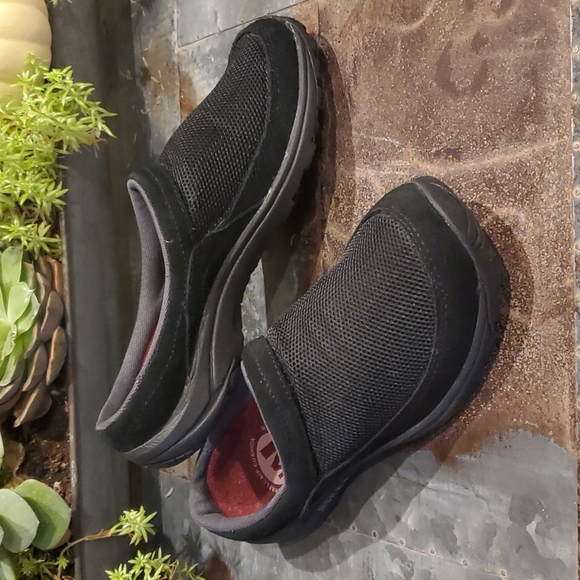 Merrell Womens Black Mocs Mules Slip On Shoes Suede - Picture 2 of 15